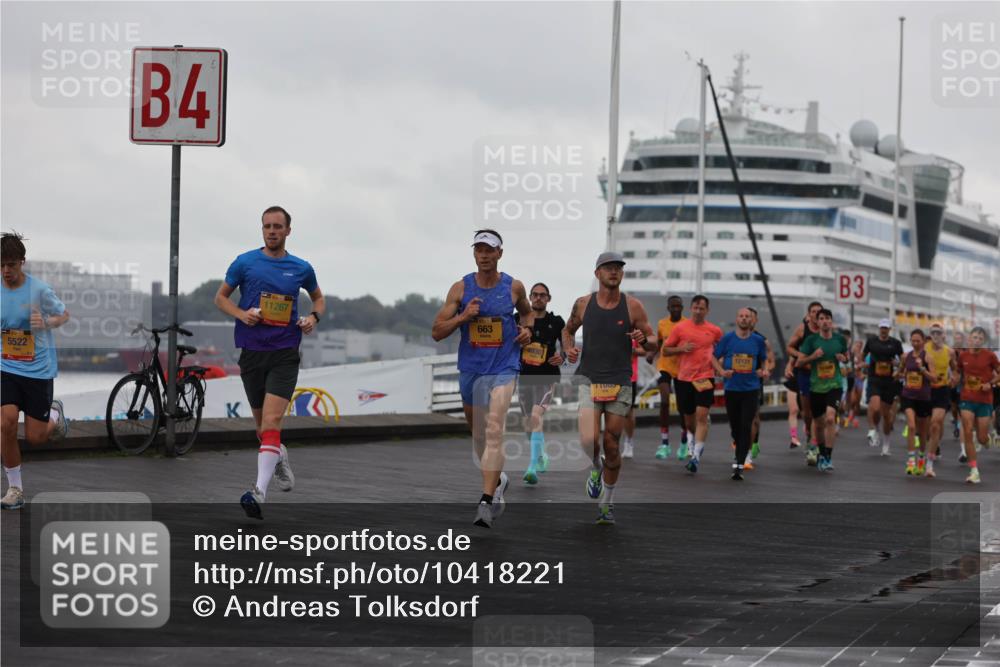 13.09.2026 - Kiel Lauf Andreas Tolksdorf http://msf.ph/oto/10418221 13.09.2026 10:56:53 Kiellinie 5522, 4, 11267, 663, 11003, 12121, 3 meine-sportfotos.de
