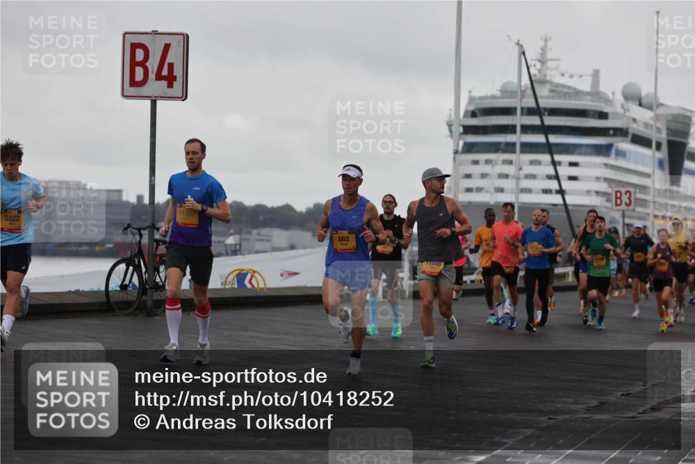 13.09.2026 - Kiel Lauf Andreas Tolksdorf http://msf.ph/oto/10418252 13.09.2026 10:56:53 Kiellinie 4, 11267, 5522, 663, 1085, 1212, 3 meine-sportfotos.de