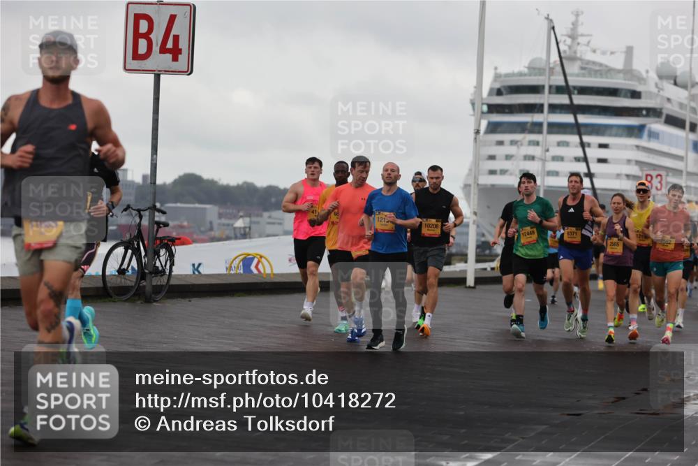 13.09.2026 - Kiel Lauf Andreas Tolksdorf http://msf.ph/oto/10418272 13.09.2026 10:56:56 Kiellinie 17089, 4, 1212, 10208, 12449, 8371, 83, 2565, 1219, 2562 meine-sportfotos.de