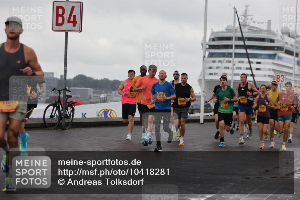 13.09.2026 - Kiel Lauf Andreas Tolksdorf http://msf.ph/oto/10418281 13.09.2026 10:56:56 Kiellinie 4, 11089, 4114, 12121, 10206, 8371, 12449, 3, 2565, 2562 meine-sportfotos.de