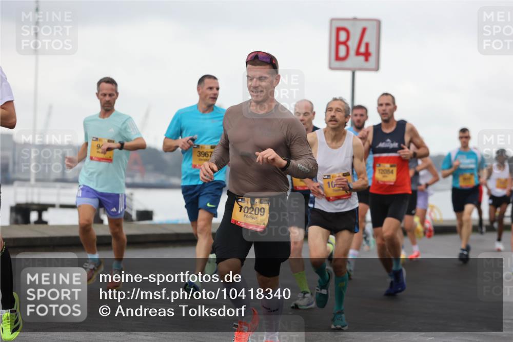 13.09.2026 - Kiel Lauf Andreas Tolksdorf http://msf.ph/oto/10418340 13.09.2026 10:57:06 Kiellinie 3967, 10209, 4, 12084, 10 meine-sportfotos.de