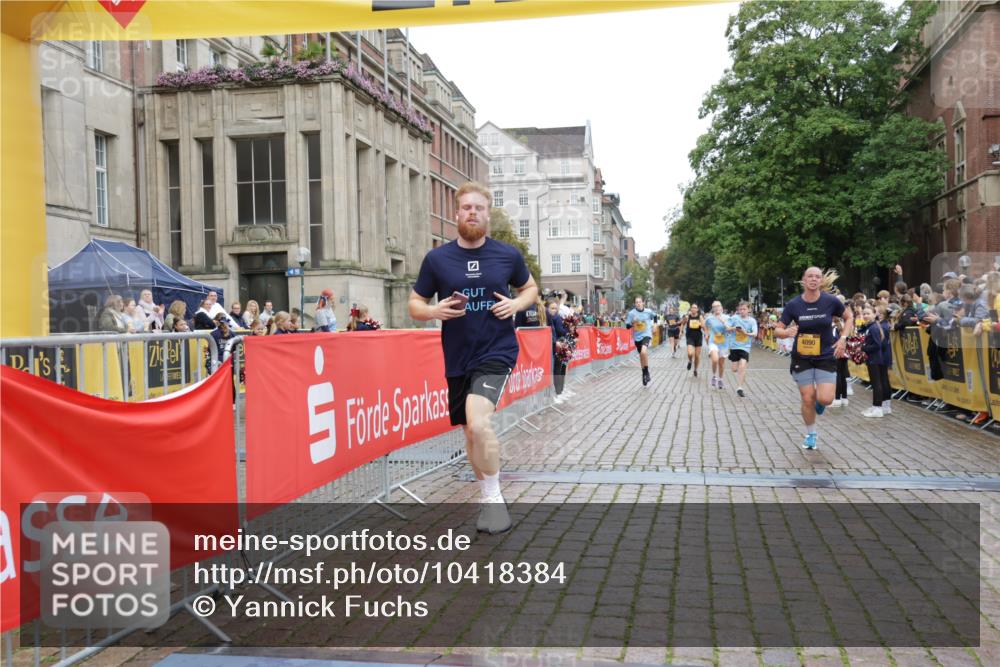 13.09.2026 - Kiel Lauf Yannick Fuchs http://msf.ph/oto/10418384 13.09.2026 09:39:45 Ziel 2510, 4090, 4605, 4862, 8620, 9367, 9444, 9782, 10303, 10769, 12172, 3522, 4104, 5272, 5398, 5869, 7216, 7431, 8591, 8807, 9351, 9444, 12496, 12682, 12833, 1120, 2123, 3416, 5946, 6209, 10031, 11034, 20, 1702, 1927, 12496, 12682 meine-sportfotos.de