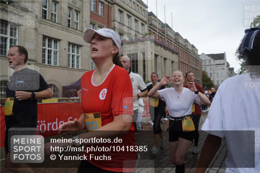 13.09.2026 - Kiel Lauf Yannick Fuchs http://msf.ph/oto/10418385 13.09.2026 10:50:30 Ziel 213, 274, 395, 576, 807, 835, 952, 1124, 1737, 1779, 1904, 1921, 1980, 2530, 3032, 3737, 3769, 3929, 4270, 4922, 5100, 5549, 5800, 6127, 6666, 6864, 7266, 7520, 8086, 8131, 8365, 8753, 8865, 8866, 9013, 9148, 9325, 9433, 9434, 10382, 10486, 11080, 12117, 12288, 12429, 12602, 124, 136, 177, 253, 706, 707, 723, 1008, 1057, 1154, 1401, 1452, 2709, 2733, 2901, 3076, 3214, 3216, 3436, 3889, 4270, 4317, 4714, 4743, 4921, 5115, 5394, 5438, 5456, 5685, 5804, 6248, 6250, 6445 meine-sportfotos.de
