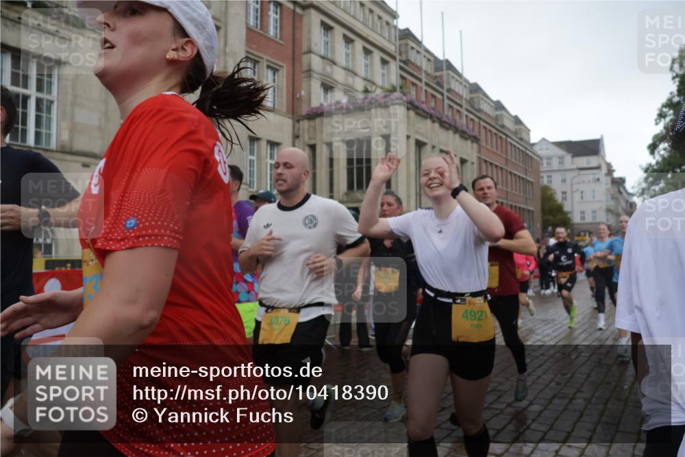 13.09.2026 - Kiel Lauf Yannick Fuchs http://msf.ph/oto/10418390 13.09.2026 10:50:30 Ziel 213, 274, 395, 576, 807, 835, 952, 1124, 1737, 1779, 1904, 1921, 1980, 2530, 3032, 3737, 3769, 3929, 4270, 4922, 5100, 5549, 5800, 6127, 6666, 6864, 7266, 7520, 8086, 8131, 8365, 8753, 8865, 8866, 9013, 9148, 9325, 9433, 9434, 10382, 10486, 11080, 12117, 12288, 12429, 12602, 124, 136, 177, 253, 706, 707, 723, 1008, 1057, 1154, 1401, 1452, 2709, 2733, 2901, 3076, 3214, 3216, 3436, 3889, 4270, 4317, 4714, 4743, 4921, 5115, 5394, 5438, 5456, 5685, 5804, 6248, 6250, 6445 meine-sportfotos.de