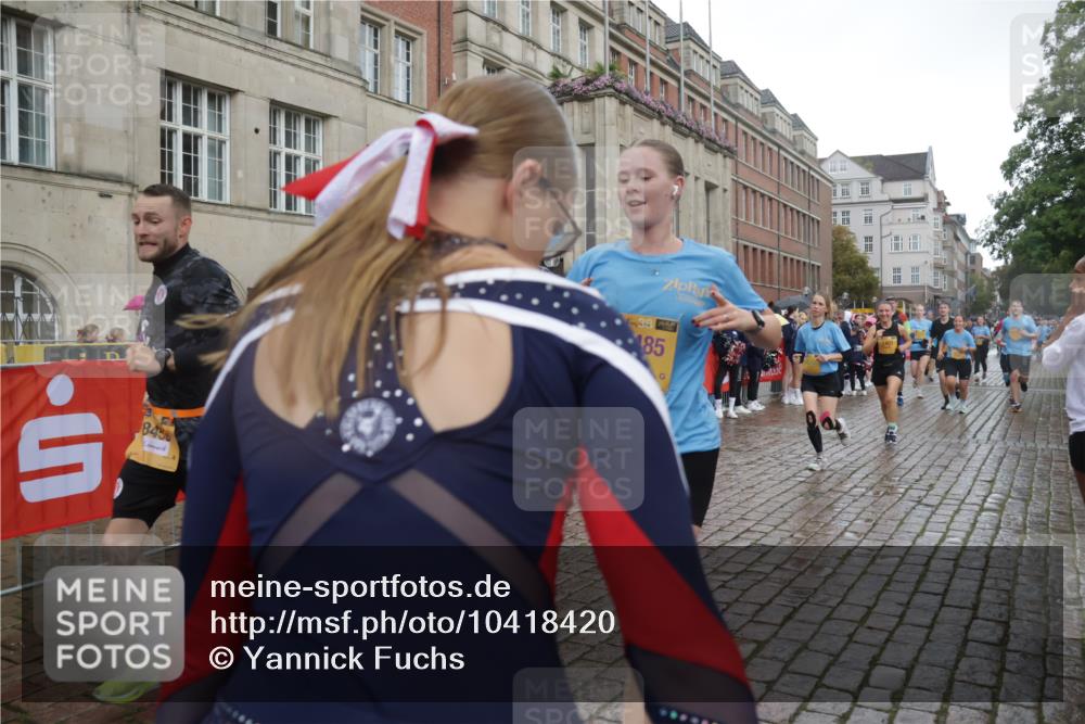 13.09.2026 - Kiel Lauf Yannick Fuchs http://msf.ph/oto/10418420 13.09.2026 10:50:32 Ziel 213, 274, 395, 576, 807, 835, 952, 1124, 1737, 1779, 1904, 1921, 1980, 2530, 3032, 3737, 3769, 3929, 4875, 4922, 5100, 5549, 5800, 6127, 6666, 6864, 7266, 7520, 8086, 8131, 8365, 8768, 9013, 9148, 9433, 9434, 10486, 11080, 12117, 12288, 12429, 12602, 124, 136, 177, 706, 707, 723, 835, 1008, 1057, 1154, 1401, 1779, 2709, 2901, 3214, 3216, 3436, 3889, 4270, 4317, 4714, 4743, 5115, 5394, 5438, 5456, 5685, 5804, 6248, 6250, 6445 meine-sportfotos.de