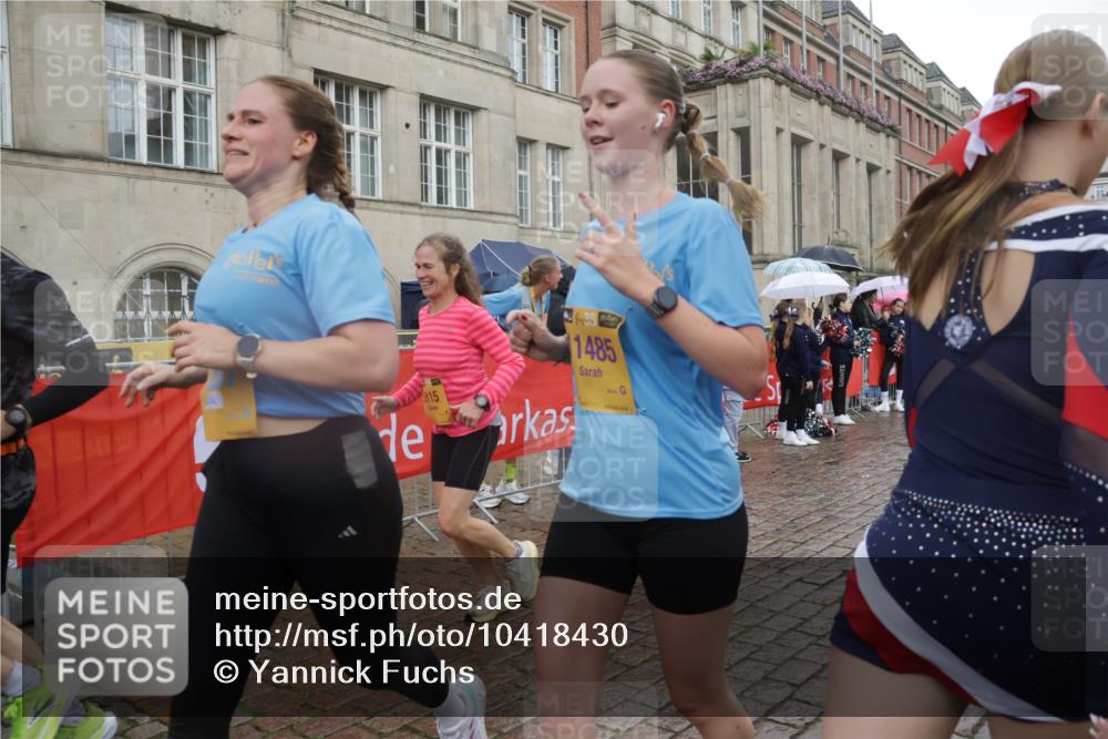 13.09.2026 - Kiel Lauf Yannick Fuchs http://msf.ph/oto/10418430 13.09.2026 10:50:32 Ziel 213, 274, 395, 576, 807, 835, 952, 1124, 1737, 1779, 1904, 1921, 1980, 2530, 3032, 3737, 3769, 3929, 4875, 4922, 5100, 5549, 5800, 6127, 6666, 6864, 7266, 7520, 8086, 8131, 8365, 8768, 9013, 9148, 9433, 9434, 10486, 11080, 12117, 12288, 12429, 12602, 124, 136, 177, 706, 707, 723, 835, 1008, 1057, 1154, 1401, 1779, 2709, 2901, 3214, 3216, 3436, 3889, 4270, 4317, 4714, 4743, 5115, 5394, 5438, 5456, 5685, 5804, 6248, 6250, 6445 meine-sportfotos.de