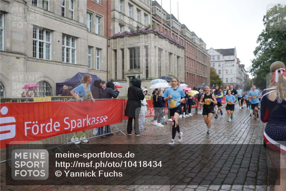 13.09.2026 - Kiel Lauf Yannick Fuchs http://msf.ph/oto/10418434 13.09.2026 10:50:33 Ziel 213, 274, 395, 576, 807, 952, 1124, 1737, 1904, 1921, 1980, 2530, 3032, 3737, 3769, 3929, 4875, 4922, 5100, 5549, 5800, 6127, 6666, 6864, 7229, 7266, 7520, 8086, 8131, 8365, 8768, 9013, 9148, 9433, 9434, 10486, 11080, 12092, 12288, 12429, 12602, 124, 177, 213, 706, 707, 723, 835, 1008, 1057, 1154, 1401, 1779, 2709, 2901, 3214, 3216, 3436, 3889, 4270, 4317, 4714, 4743, 5115, 5394, 5438, 5456, 5804, 6248, 6250, 6445 meine-sportfotos.de
