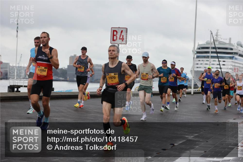 13.09.2026 - Kiel Lauf Andreas Tolksdorf http://msf.ph/oto/10418457 13.09.2026 10:57:08 Kiellinie 12084, 1841, 4, 1970, 1097, 9575, 2572, 66, 3 meine-sportfotos.de
