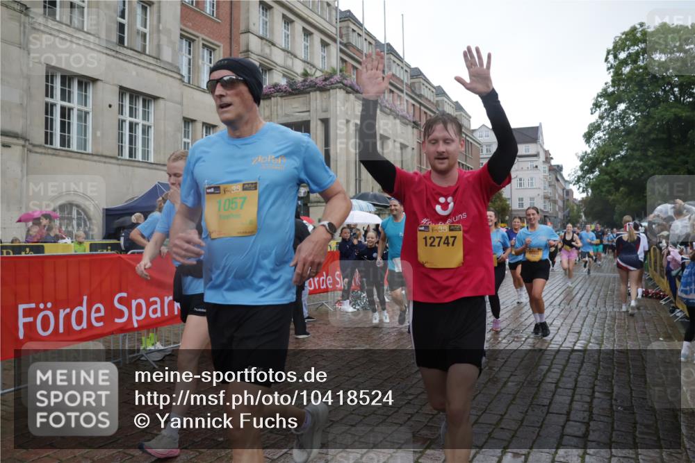 13.09.2026 - Kiel Lauf Yannick Fuchs http://msf.ph/oto/10418524 13.09.2026 10:50:38 Ziel 395, 807, 952, 1124, 1737, 1904, 1921, 2521, 2530, 3295, 3929, 4279, 4875, 4922, 5426, 5430, 5549, 5800, 6666, 6864, 7224, 7229, 7266, 7520, 8105, 8131, 8768, 9013, 9148, 9433, 9434, 9599, 10192, 10198, 10391, 10486, 10968, 11080, 11684, 11960, 12092, 12262, 12429, 12602, 124, 177, 213, 274, 576, 706, 707, 723, 807, 835, 1008, 1057, 1154, 1779, 1980, 2709, 2901, 3032, 3214, 3216, 3436, 3737, 3769, 3889, 3929, 4270, 4714, 4743, 5100, 5394, 5456, 5804, 6127, 6248, 6250, 6445 meine-sportfotos.de