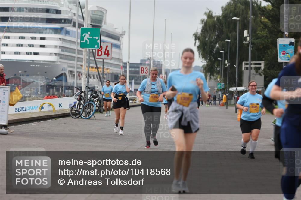 13.09.2026 - Kiel Lauf Andreas Tolksdorf http://msf.ph/oto/10418568 13.09.2026 10:08:32 Kiellinie 3, 4, 3, 11388, 3935 meine-sportfotos.de