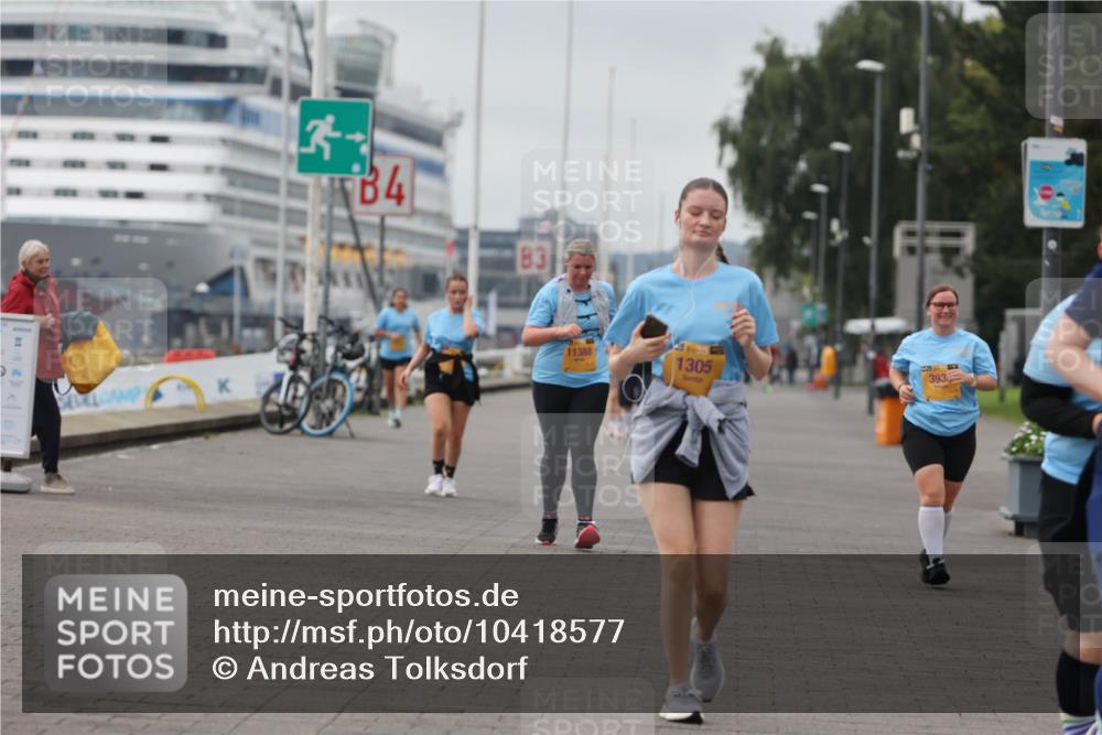 13.09.2026 - Kiel Lauf Andreas Tolksdorf http://msf.ph/oto/10418577 13.09.2026 10:08:32 Kiellinie 3, 4, 83, 11388, 1305, 393 meine-sportfotos.de