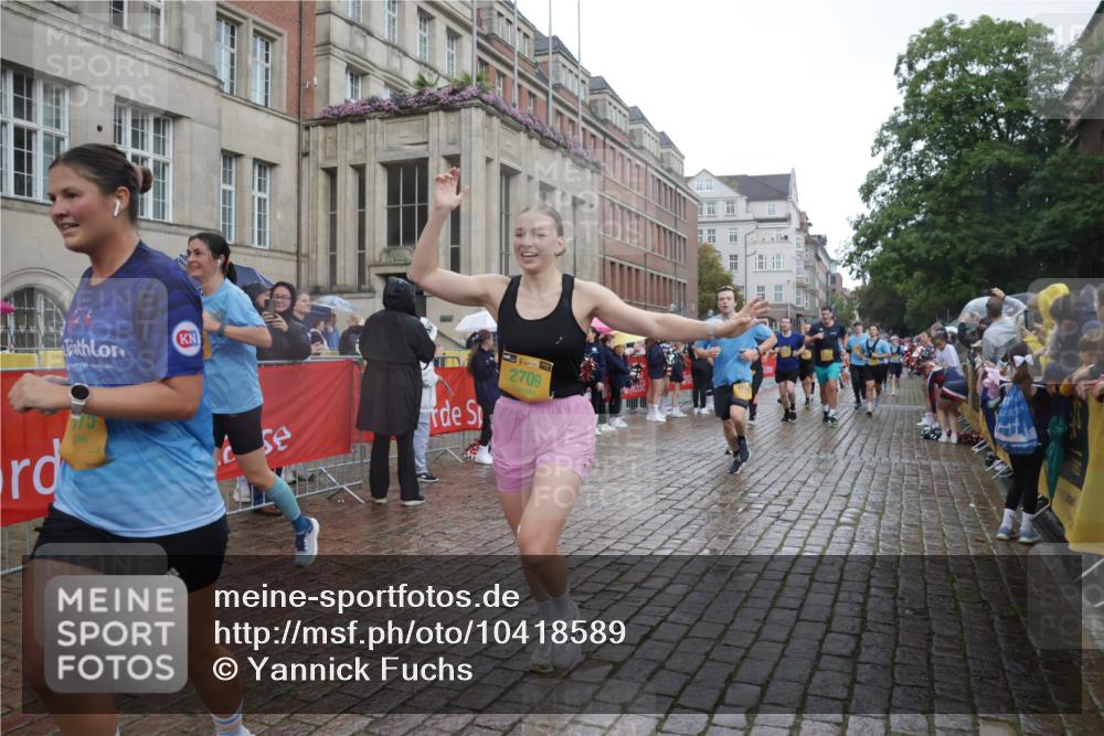 13.09.2026 - Kiel Lauf Yannick Fuchs http://msf.ph/oto/10418589 13.09.2026 10:50:42 Ziel 395, 715, 1737, 1904, 1921, 2029, 2521, 2530, 3238, 3295, 4279, 4875, 5426, 5430, 5800, 7224, 7229, 8105, 8131, 8768, 8848, 9013, 9599, 10028, 10029, 10192, 10198, 10391, 10968, 11684, 11960, 12092, 12262, 12602, 124, 177, 213, 274, 576, 706, 707, 807, 835, 952, 1008, 1124, 1154, 1779, 1980, 2709, 3032, 3214, 3216, 3436, 3737, 3769, 3889, 3929, 4270, 4714, 4743, 4922, 5100, 5394, 5456, 5549, 6127, 6248, 6250, 6666, 6864, 7266, 7520, 8131 meine-sportfotos.de