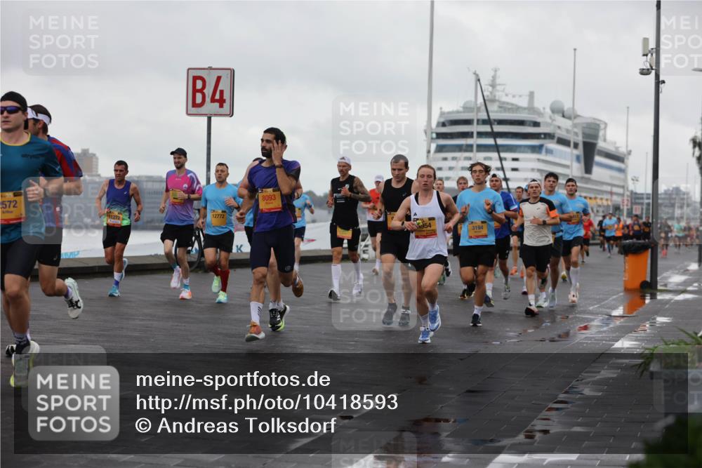 13.09.2026 - Kiel Lauf Andreas Tolksdorf http://msf.ph/oto/10418593 13.09.2026 10:57:11 Kiellinie 2572, 4, 11272, 12772, 8093, 954, 3194 meine-sportfotos.de