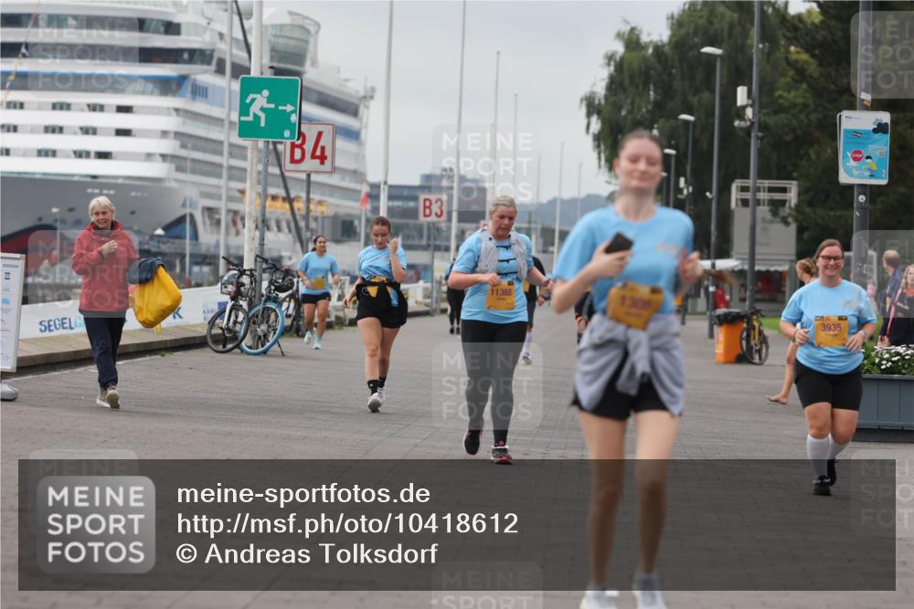 13.09.2026 - Kiel Lauf Andreas Tolksdorf http://msf.ph/oto/10418612 13.09.2026 10:08:33 Kiellinie 4, 3, 11388, 41, 3935 meine-sportfotos.de