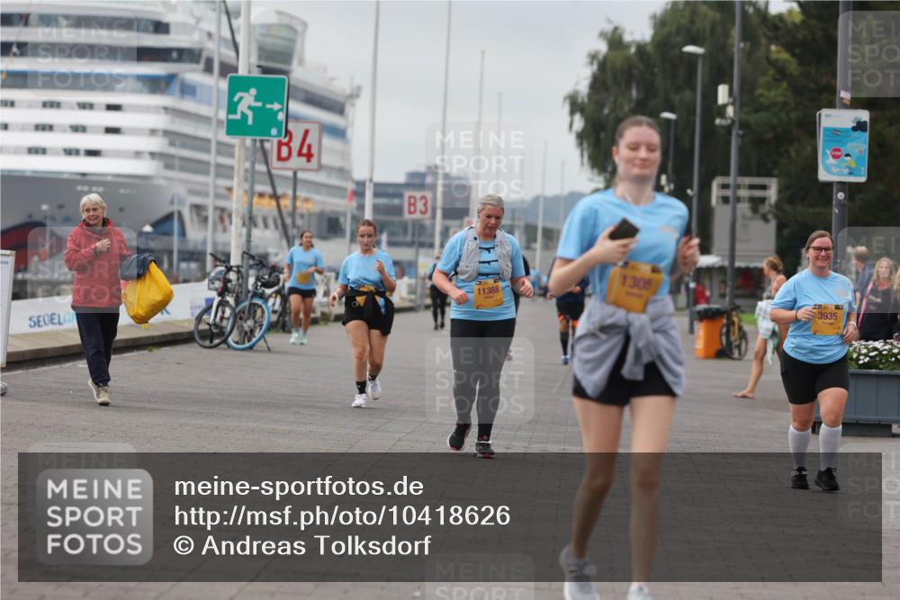 13.09.2026 - Kiel Lauf Andreas Tolksdorf http://msf.ph/oto/10418626 13.09.2026 10:08:33 Kiellinie 3, 4, 3, 11388, 1305, 3935 meine-sportfotos.de