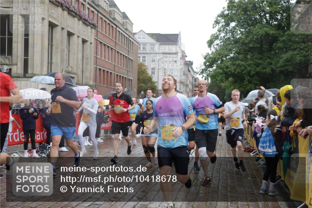 13.09.2026 - Kiel Lauf Yannick Fuchs http://msf.ph/oto/10418678 13.09.2026 10:50:51 Ziel 715, 2029, 2578, 2772, 3238, 3295, 4279, 4354, 5426, 5430, 5992, 7224, 7314, 8105, 8215, 8848, 9092, 9508, 9599, 9689, 9798, 10028, 10029, 10198, 10968, 11454, 11684, 11960, 12262, 12608, 177, 213, 274, 395, 576, 807, 835, 952, 1124, 1737, 1779, 1904, 1921, 1980, 2521, 2530, 3032, 3214, 3216, 3436, 3737, 3769, 3929, 4270, 4875, 4922, 5100, 5456, 5549, 5800, 6127, 6666, 6864, 7229, 7266, 7520, 8131, 8768, 10192, 10391, 10968, 11684, 12092, 12262, 3214, 3216, 3436 meine-sportfotos.de