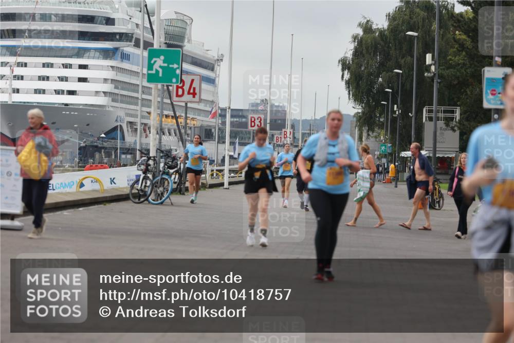 13.09.2026 - Kiel Lauf Andreas Tolksdorf http://msf.ph/oto/10418757 13.09.2026 10:08:35 Kiellinie 18, 3, 4, 3, 1 meine-sportfotos.de