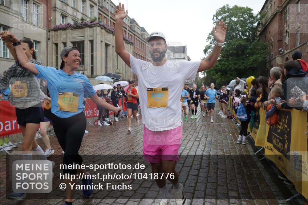 13.09.2026 - Kiel Lauf Yannick Fuchs http://msf.ph/oto/10418776 13.09.2026 10:50:59 Ziel 1442, 2772, 4106, 4273, 4354, 4745, 5992, 6557, 7013, 7314, 7469, 8215, 9092, 9508, 9689, 9798, 11454, 12608, 274, 395, 576, 715, 807, 952, 1124, 1737, 1904, 1921, 1980, 2029, 2521, 2530, 2578, 3032, 3238, 3295, 3737, 3769, 3929, 4279, 4875, 4922, 5100, 5426, 5430, 5549, 5800, 6127, 6666, 6864, 7224, 7229, 7266, 7314, 7520, 8105, 8131, 8768, 8848, 9508, 9599, 9798, 10028, 10029, 10192, 10198, 10391, 10968, 11684, 11960, 12092, 12262, 238, 251, 3214, 3216, 3436 meine-sportfotos.de