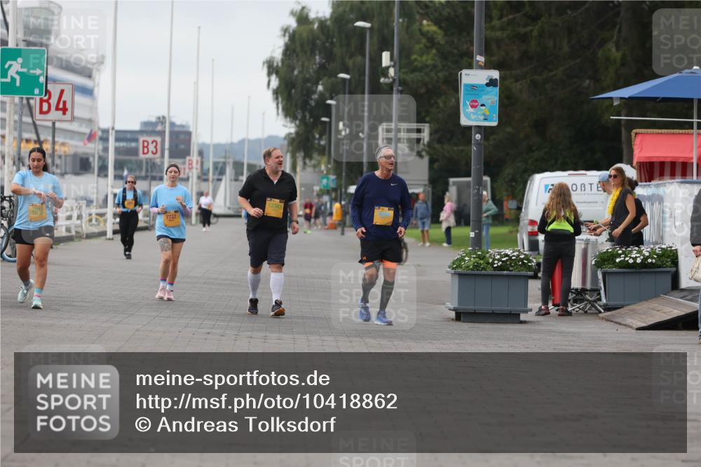 13.09.2026 - Kiel Lauf Andreas Tolksdorf http://msf.ph/oto/10418862 13.09.2026 10:08:49 Kiellinie 4, 3, 2913, 7737, 12343 meine-sportfotos.de