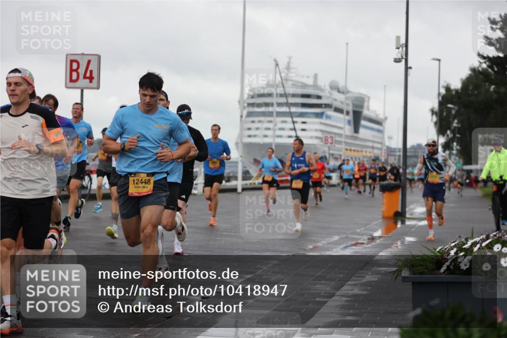13.09.2026 - Kiel Lauf Andreas Tolksdorf http://msf.ph/oto/10418947 13.09.2026 10:57:15 Kiellinie 4, 38, 12448, 83 meine-sportfotos.de