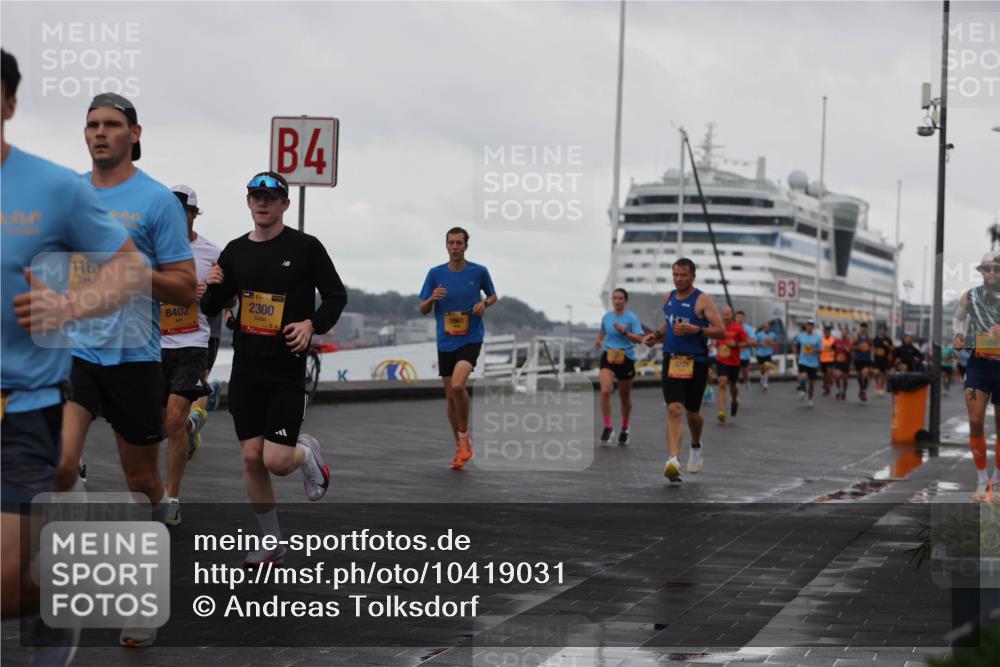 13.09.2026 - Kiel Lauf Andreas Tolksdorf http://msf.ph/oto/10419031 13.09.2026 10:57:16 Kiellinie 118, 4, 8402, 39, 2300, 1661, 3731, 3, 2960 meine-sportfotos.de