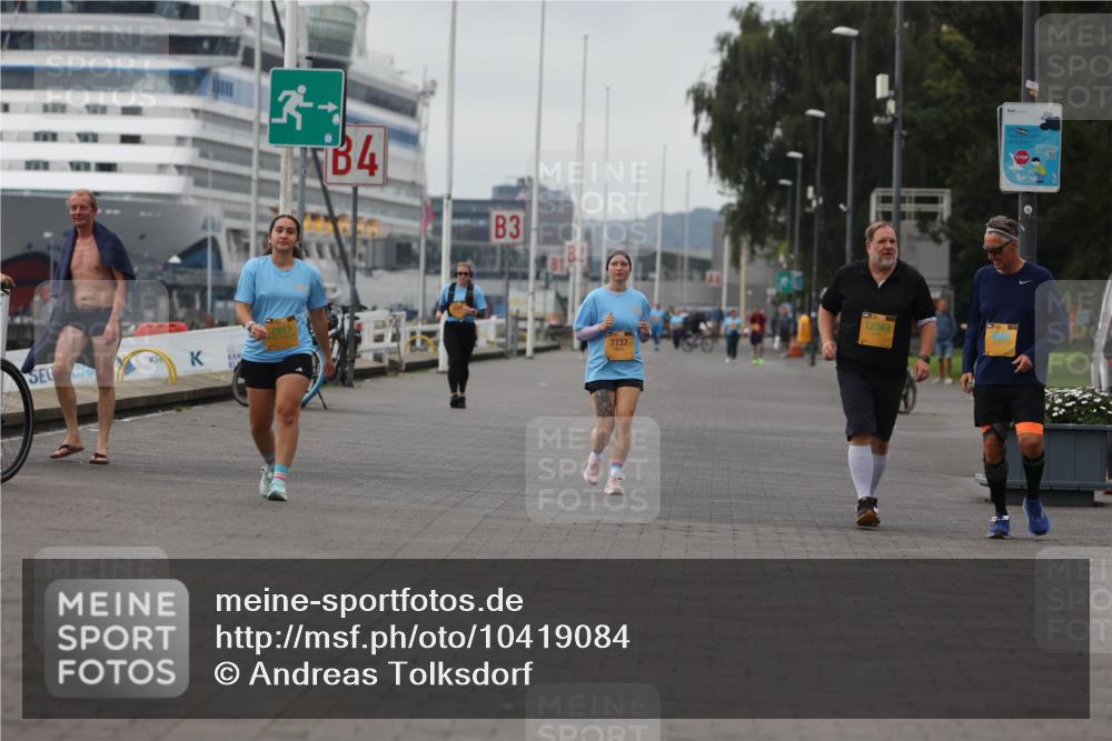 13.09.2026 - Kiel Lauf Andreas Tolksdorf http://msf.ph/oto/10419084 13.09.2026 10:08:52 Kiellinie 2913, 4, 3, 7737, 12343 meine-sportfotos.de