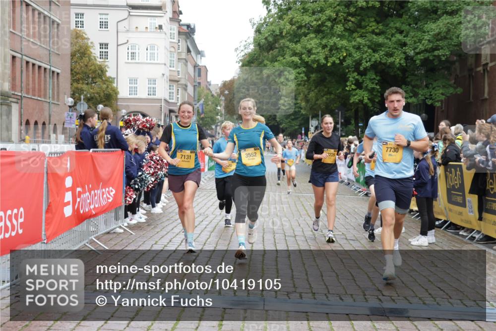 13.09.2026 - Kiel Lauf Yannick Fuchs http://msf.ph/oto/10419105 13.09.2026 09:40:38 Ziel 420, 1081, 2847, 3552, 6563, 7131, 7239, 7730, 10353, 11750, 12225, 1120, 2284, 2546, 2695, 3694, 3724, 4987, 5081, 9734, 10413, 10418, 10825, 10971, 11410, 12715, 1630, 1787, 5039, 6299, 8493, 8636, 9578, 9726, 11792, 1120, 3416, 5946, 6209 meine-sportfotos.de