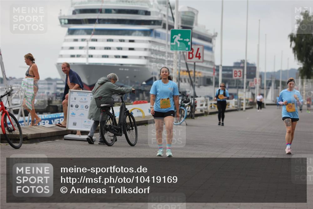 13.09.2026 - Kiel Lauf Andreas Tolksdorf http://msf.ph/oto/10419169 13.09.2026 10:08:53 Kiellinie 2913, 4, 3, 7737 meine-sportfotos.de