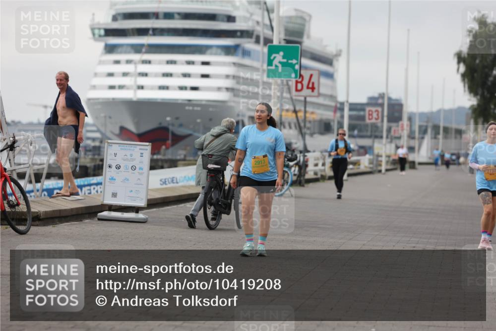 13.09.2026 - Kiel Lauf Andreas Tolksdorf http://msf.ph/oto/10419208 13.09.2026 10:08:55 Kiellinie 39, 2913, 4, 3, 7737 meine-sportfotos.de