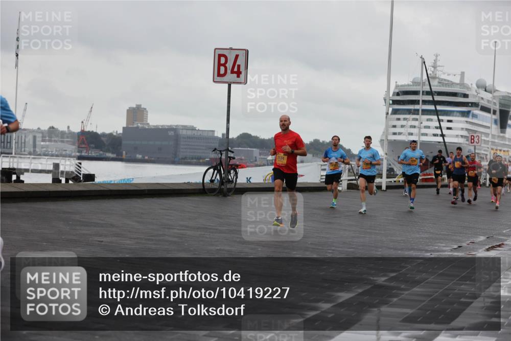 13.09.2026 - Kiel Lauf Andreas Tolksdorf http://msf.ph/oto/10419227 13.09.2026 10:57:21 Kiellinie 4, 2124, 3 meine-sportfotos.de