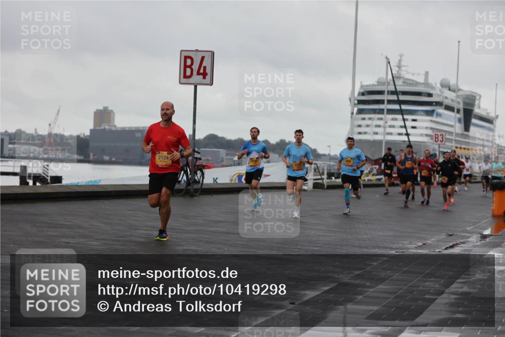 13.09.2026 - Kiel Lauf Andreas Tolksdorf http://msf.ph/oto/10419298 13.09.2026 10:57:22 Kiellinie 2124, 4, 3 meine-sportfotos.de