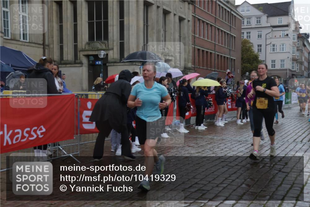 13.09.2026 - Kiel Lauf Yannick Fuchs http://msf.ph/oto/10419329 13.09.2026 10:51:31 Ziel 101, 240, 901, 1804, 1890, 2035, 2519, 2690, 2803, 3029, 3440, 3751, 3879, 4040, 4613, 4619, 4646, 4939, 5441, 5735, 6177, 6663, 6928, 7043, 7914, 8373, 9030, 9699, 9951, 9970, 10384, 10440, 10459, 10474, 10617, 11079, 12019, 12300, 12420, 238, 251, 260, 386, 638, 680, 901, 1442, 1758, 2247, 2672, 2730, 3873, 4106, 4205, 4258, 4259, 4271, 4273, 4745, 5525, 5999, 6293, 6557, 6865, 6948, 7013, 7469, 8464, 9007, 201, 310, 1754, 2393, 2468, 3013, 4084, 5174, 7141 meine-sportfotos.de
