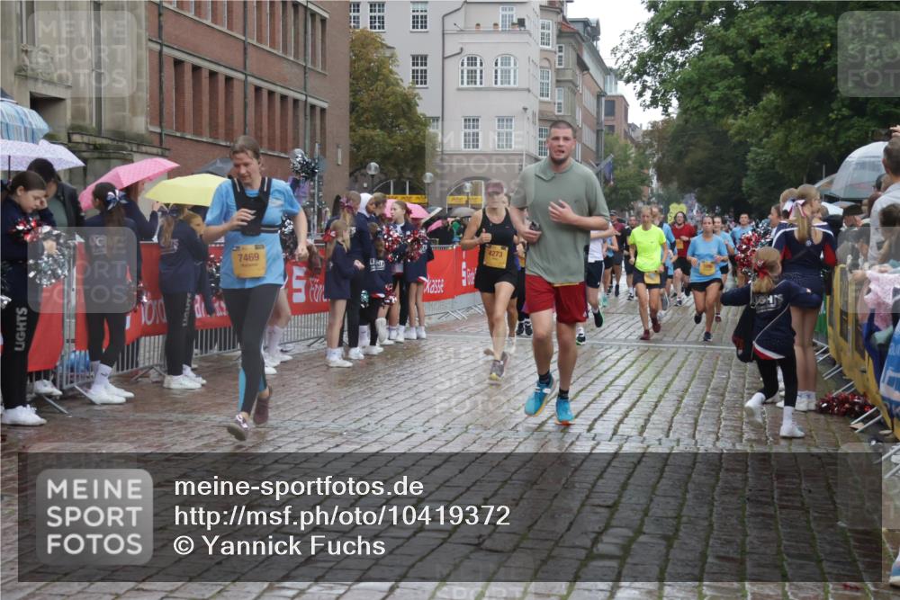 13.09.2026 - Kiel Lauf Yannick Fuchs http://msf.ph/oto/10419372 13.09.2026 10:51:33 Ziel 101, 240, 1804, 1890, 2035, 2393, 2519, 2690, 2803, 3029, 3440, 3751, 3879, 4040, 4613, 4619, 4646, 4939, 5441, 5735, 6177, 6928, 7043, 7141, 7914, 8373, 9030, 9699, 9951, 9970, 10384, 10440, 10459, 10474, 11079, 12300, 12420, 238, 251, 260, 386, 638, 680, 901, 1442, 1758, 2247, 2672, 2730, 2803, 3751, 3873, 4106, 4205, 4258, 4259, 4271, 4273, 4745, 5525, 5999, 6293, 6557, 6663, 6865, 6948, 7013, 7469, 8464, 9007, 201, 310, 1754, 2468, 3013, 4084, 5174 meine-sportfotos.de