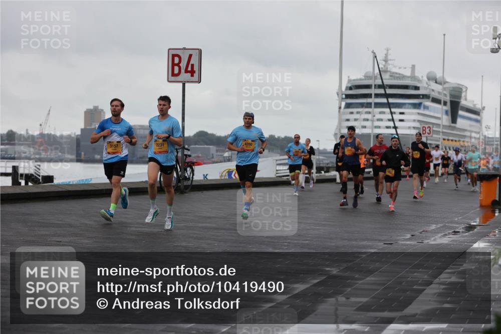 13.09.2026 - Kiel Lauf Andreas Tolksdorf http://msf.ph/oto/10419490 13.09.2026 10:57:25 Kiellinie 4, 22 meine-sportfotos.de