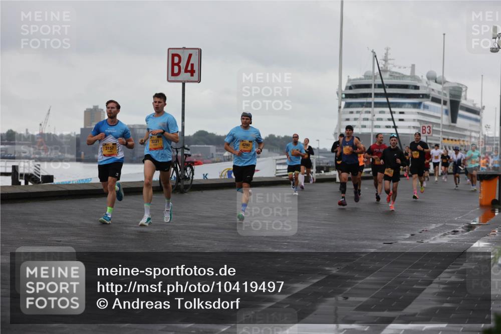 13.09.2026 - Kiel Lauf Andreas Tolksdorf http://msf.ph/oto/10419497 13.09.2026 10:57:25 Kiellinie 4, 72 meine-sportfotos.de