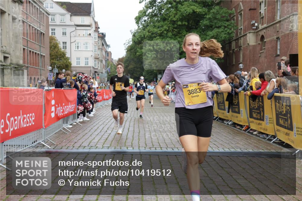 13.09.2026 - Kiel Lauf Yannick Fuchs http://msf.ph/oto/10419512 13.09.2026 09:41:06 Ziel 1593, 1787, 3883, 4137, 8389, 9608, 10202, 420, 1081, 1630, 2847, 3552, 5039, 6299, 6563, 7131, 7239, 7730, 8493, 8636, 9578, 9726, 10353, 11750, 11792, 12225, 1671, 1966, 4068, 9110, 10299, 10974, 11645, 11983, 12166, 1081, 2695, 2847, 3694, 7239 meine-sportfotos.de