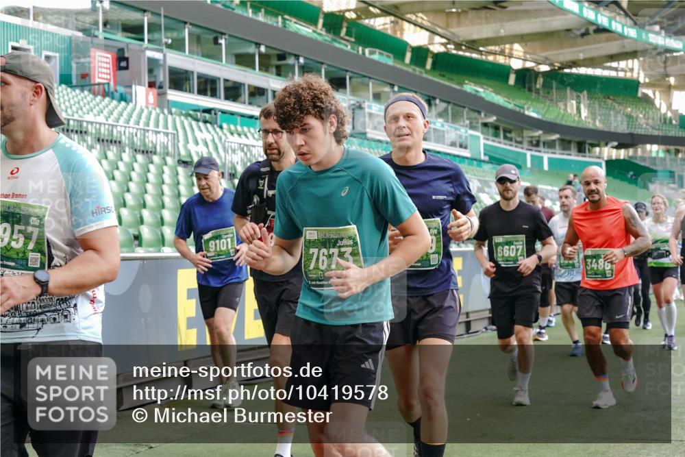 13.09.2026 - 21. swb-Marathon Bremen Michael Burmester http://msf.ph/oto/10419578 13.09.2026 13:21:08 Laufen im Stadion 258, 351, 423, 441, 464, 601, 620, 704, 782, 851, 1060, 1066, 1094, 1129, 1158, 1177, 1316, 1344, 1409, 1417, 1439, 1446, 1518, 1676, 1697, 1729, 1756, 1808, 1815, 1846, 1916, 2010, 2028, 2064, 2139, 2201, 2258, 2278, 2349, 2394, 2395, 2414, 2417, 2437, 2501, 2519, 2533, 2551, 2588, 2652, 2694, 2695, 2736, 2756, 2793, 2828, 2886, 2954, 2995, 3004, 3010, 3017, 3018, 3022, 3034, 3035, 3036, 3037, 3059, 3070, 3074, 3102, 3139, 3144, 3225, 3243, 3264, 3310, 3315 meine-sportfotos.de