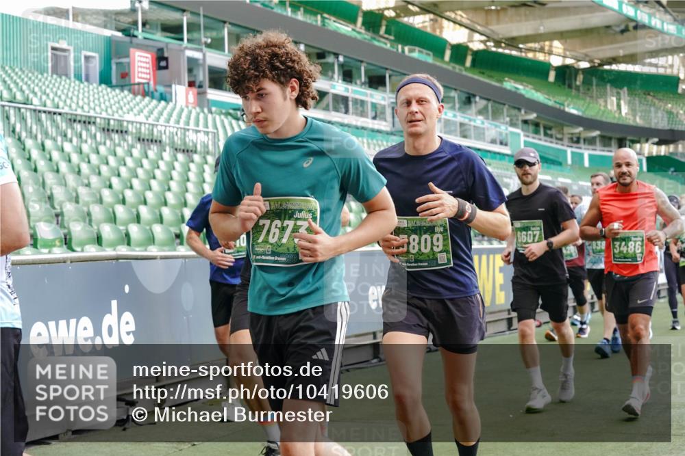 13.09.2026 - 21. swb-Marathon Bremen Michael Burmester http://msf.ph/oto/10419606 13.09.2026 13:21:08 Laufen im Stadion 258, 351, 423, 441, 464, 601, 620, 704, 782, 851, 1060, 1066, 1094, 1129, 1158, 1177, 1316, 1344, 1409, 1417, 1439, 1446, 1518, 1676, 1697, 1729, 1756, 1808, 1815, 1846, 1916, 2010, 2028, 2064, 2139, 2201, 2258, 2278, 2349, 2394, 2395, 2414, 2417, 2437, 2501, 2519, 2533, 2551, 2588, 2652, 2694, 2695, 2736, 2756, 2793, 2828, 2886, 2954, 2995, 3004, 3010, 3017, 3018, 3022, 3034, 3035, 3036, 3037, 3059, 3070, 3074, 3102, 3139, 3144, 3225, 3243, 3264, 3310, 3315 meine-sportfotos.de