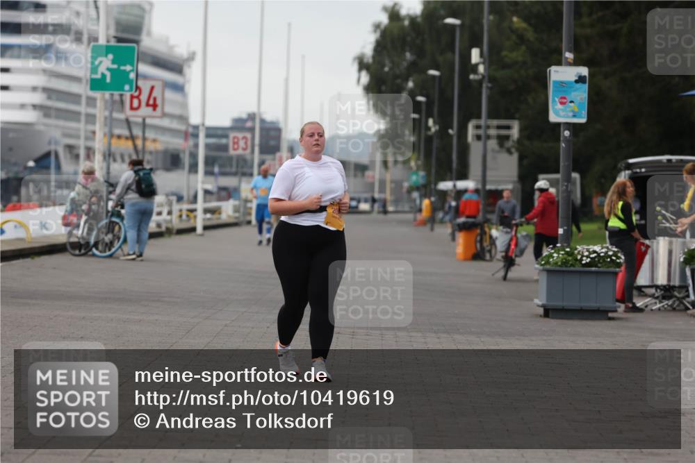 13.09.2026 - Kiel Lauf Andreas Tolksdorf http://msf.ph/oto/10419619 13.09.2026 10:10:18 Kiellinie 4, 3 meine-sportfotos.de