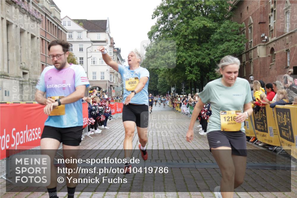 13.09.2026 - Kiel Lauf Yannick Fuchs http://msf.ph/oto/10419786 13.09.2026 09:41:26 Ziel 1671, 4068, 9110, 11106, 11645, 11983, 12166, 1593, 1630, 1787, 1966, 3883, 4137, 5039, 6299, 8389, 8493, 8636, 9608, 9726, 10202, 10299, 10974, 402, 3175, 4315, 4704, 6649, 6687, 8588, 9224, 9771, 11907, 1630, 6299, 8493, 8636, 9578, 9726, 11792 meine-sportfotos.de