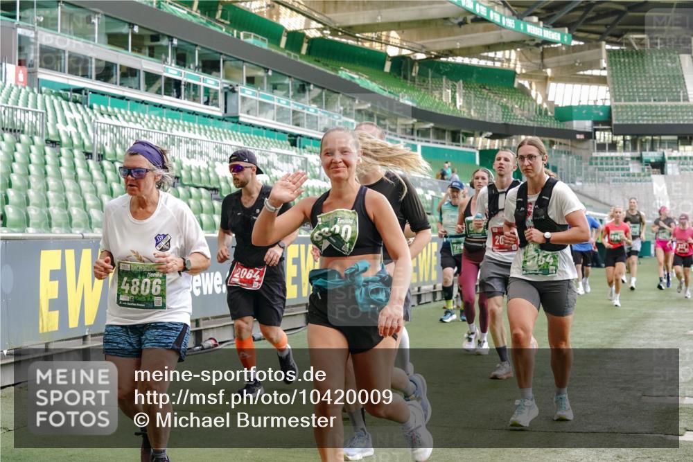 13.09.2026 - 21. swb-Marathon Bremen Michael Burmester http://msf.ph/oto/10420009 13.09.2026 13:21:21 Laufen im Stadion 128, 258, 351, 423, 441, 601, 620, 704, 782, 851, 1060, 1066, 1094, 1129, 1158, 1177, 1316, 1344, 1409, 1417, 1439, 1446, 1518, 1676, 1697, 1729, 1756, 1808, 1815, 1846, 2010, 2028, 2064, 2139, 2201, 2258, 2278, 2349, 2394, 2395, 2414, 2417, 2437, 2501, 2519, 2533, 2551, 2588, 2632, 2652, 2660, 2694, 2695, 2736, 2756, 2793, 2828, 2886, 2954, 2964, 2995, 3004, 3010, 3017, 3018, 3022, 3034, 3035, 3036, 3037, 3070, 3074, 3102, 3139, 3144, 3225, 3264, 3310, 3682 meine-sportfotos.de