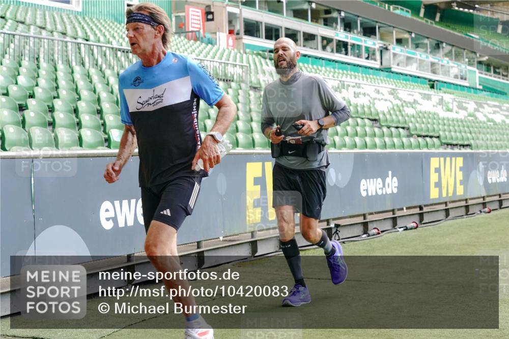13.09.2026 - 21. swb-Marathon Bremen Michael Burmester http://msf.ph/oto/10420083 13.09.2026 12:58:36 Laufen im Stadion 141, 148, 191, 226, 334, 511, 672, 776, 789, 790, 909, 972, 1010, 1119, 1166, 1191, 1199, 1254, 1281, 1516, 1535, 1642, 1647, 1752, 1809, 1881, 1931, 1933, 2046, 2210, 2324, 2343, 2367, 2371, 2397, 2402, 2423, 2425, 2577, 2771, 2807, 2827, 2885, 2899, 2903, 2904, 2979, 3021, 3051, 3098, 3120, 3138, 3148, 3182, 3186, 3190, 3233, 3319, 3338, 3435, 3516, 3531, 3534, 3560, 3652, 3655, 3685, 3690, 3695, 3866, 3933, 3934, 3939, 4101, 4316, 4319, 205 meine-sportfotos.de