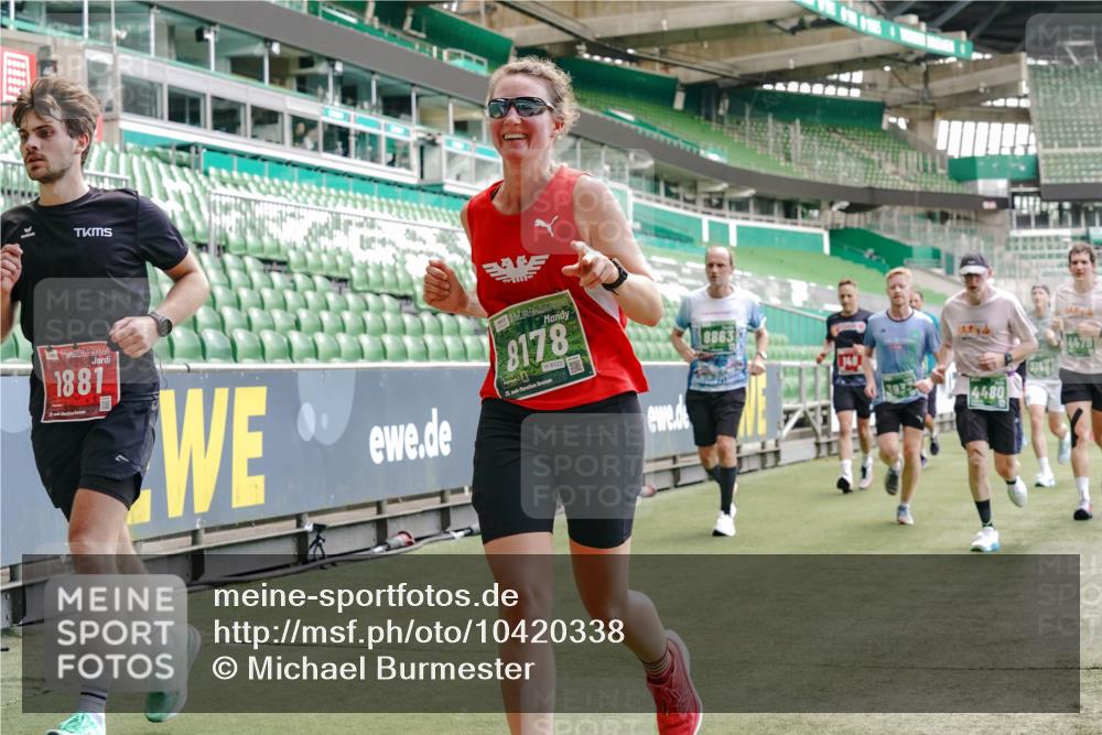 13.09.2026 - 21. swb-Marathon Bremen Michael Burmester http://msf.ph/oto/10420338 13.09.2026 12:58:44 Laufen im Stadion 141, 148, 191, 226, 232, 334, 511, 672, 745, 789, 790, 909, 972, 1010, 1080, 1119, 1166, 1191, 1199, 1254, 1281, 1516, 1535, 1642, 1647, 1752, 1881, 1931, 1933, 2046, 2210, 2289, 2324, 2343, 2367, 2371, 2397, 2402, 2423, 2425, 2577, 2771, 2806, 2807, 2827, 2885, 2899, 2903, 2953, 2961, 2979, 3015, 3021, 3051, 3098, 3120, 3124, 3138, 3148, 3182, 3186, 3190, 3233, 3319, 3338, 3435, 3516, 3531, 3534, 3560, 3652, 3655, 3685, 3690, 3695, 3866, 3933, 3934, 4101, 205 meine-sportfotos.de