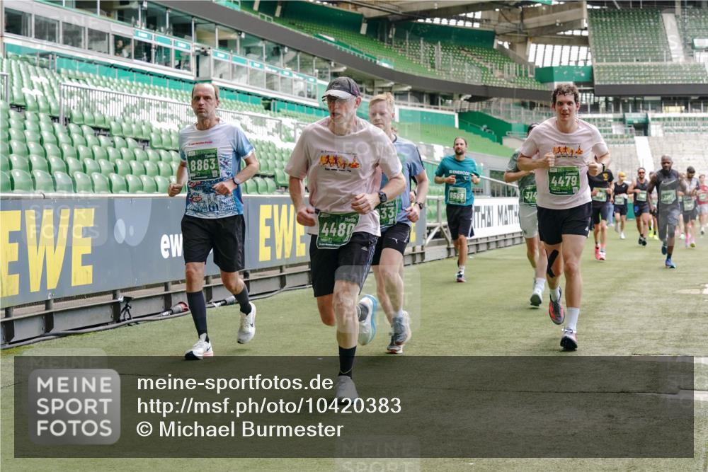 13.09.2026 - 21. swb-Marathon Bremen Michael Burmester http://msf.ph/oto/10420383 13.09.2026 12:58:46 Laufen im Stadion 141, 148, 191, 226, 232, 334, 511, 672, 745, 789, 790, 909, 972, 1010, 1080, 1119, 1166, 1191, 1199, 1281, 1516, 1535, 1642, 1647, 1752, 1881, 1931, 1933, 2046, 2210, 2289, 2324, 2343, 2367, 2371, 2397, 2423, 2425, 2577, 2771, 2806, 2807, 2827, 2885, 2899, 2903, 2953, 2961, 2979, 3015, 3021, 3051, 3098, 3120, 3124, 3138, 3148, 3182, 3186, 3190, 3233, 3319, 3338, 3435, 3516, 3531, 3534, 3560, 3652, 3655, 3685, 3690, 3695, 3866, 3933, 3934, 4101, 205 meine-sportfotos.de