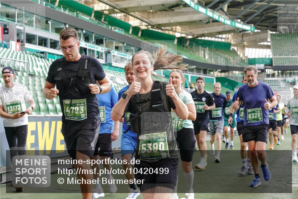 13.09.2026 - 21. swb-Marathon Bremen Michael Burmester http://msf.ph/oto/10420499 13.09.2026 13:21:37 Laufen im Stadion 128, 258, 343, 351, 423, 441, 601, 620, 704, 782, 851, 1060, 1094, 1129, 1158, 1177, 1316, 1344, 1409, 1417, 1439, 1446, 1518, 1657, 1669, 1676, 1697, 1729, 1808, 1846, 2010, 2064, 2139, 2201, 2258, 2278, 2290, 2349, 2394, 2395, 2414, 2417, 2437, 2501, 2519, 2551, 2588, 2619, 2632, 2652, 2660, 2685, 2711, 2736, 2793, 2828, 2886, 2954, 2964, 2995, 3004, 3010, 3017, 3018, 3022, 3034, 3035, 3036, 3037, 3070, 3074, 3102, 3139, 3144, 3225, 3264, 3351, 3682, 3784 meine-sportfotos.de