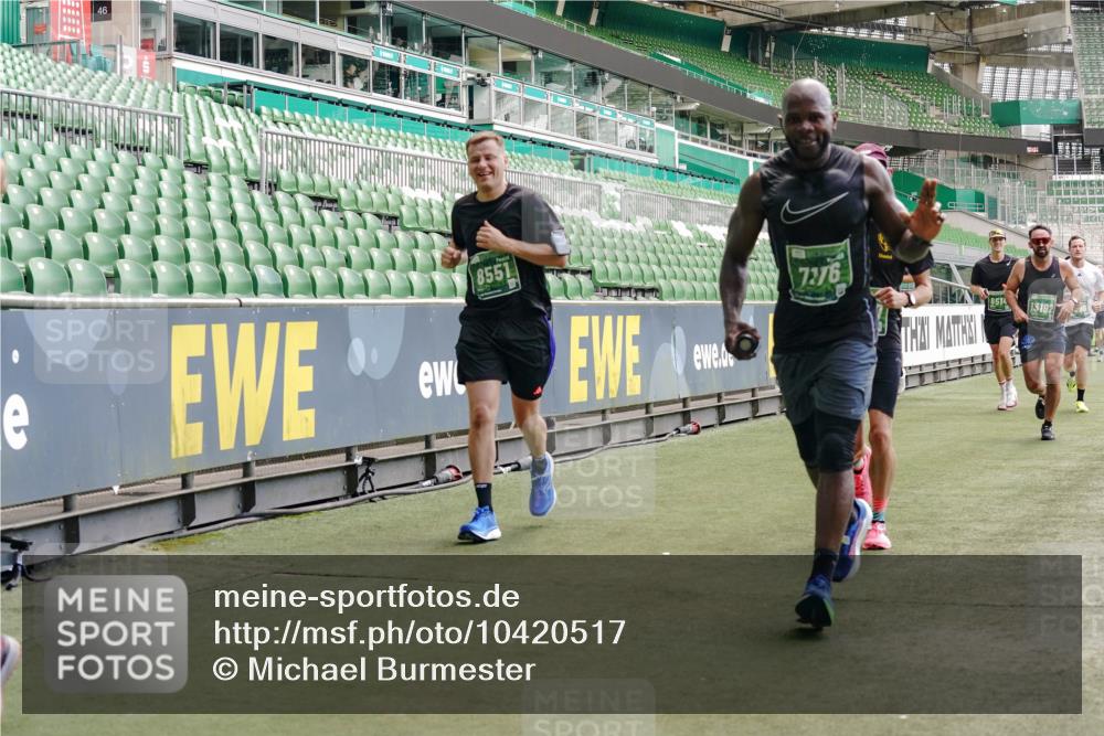 13.09.2026 - 21. swb-Marathon Bremen Michael Burmester http://msf.ph/oto/10420517 13.09.2026 12:58:51 Laufen im Stadion 141, 148, 191, 226, 232, 334, 511, 672, 745, 789, 790, 909, 972, 1080, 1119, 1166, 1191, 1199, 1281, 1516, 1535, 1642, 1647, 1752, 1881, 1931, 1933, 2046, 2210, 2289, 2343, 2367, 2371, 2397, 2423, 2425, 2577, 2771, 2806, 2807, 2827, 2885, 2899, 2903, 2953, 2961, 2979, 3015, 3021, 3051, 3098, 3120, 3124, 3138, 3148, 3182, 3186, 3190, 3233, 3319, 3338, 3435, 3516, 3531, 3534, 3560, 3652, 3655, 3685, 3690, 3695, 3866, 3933, 3934, 205 meine-sportfotos.de