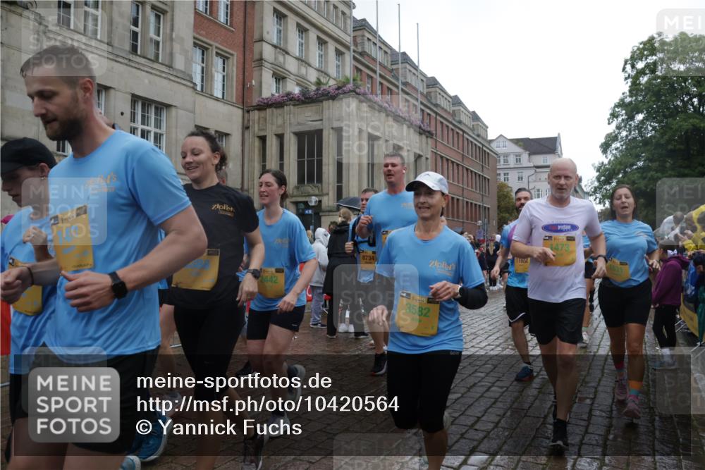 13.09.2026 - Kiel Lauf Yannick Fuchs http://msf.ph/oto/10420564 13.09.2026 10:53:02 Ziel 127, 154, 1071, 1083, 1426, 1486, 1550, 3059, 3104, 3173, 3431, 3500, 3587, 3657, 3875, 5329, 5642, 5643, 5710, 5838, 6015, 6161, 6374, 6695, 6777, 7139, 7596, 8483, 8516, 8518, 8580, 8863, 8905, 8935, 9126, 9166, 9749, 10721, 11074, 11282, 11496, 11919, 11988, 12217, 90, 154, 158, 172, 398, 626, 1083, 1433, 1471, 1472, 1473, 1474, 1531, 1535, 1634, 1812, 1837, 2069, 2089, 2293, 2442, 2735, 3050, 3054, 3059, 3452, 3514, 3582, 3778, 3853, 3875, 4570, 6201, 7017, 7883, 475 meine-sportfotos.de