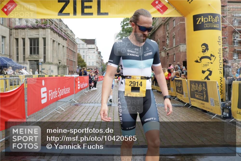 13.09.2026 - Kiel Lauf Yannick Fuchs http://msf.ph/oto/10420565 13.09.2026 09:42:27 Ziel 133, 445, 771, 1045, 1777, 2914, 2955, 2977, 3676, 4548, 5559, 6075, 6099, 6213, 6542, 6797, 10938, 12190, 570, 699, 772, 792, 2910, 3357, 3676, 3801, 5011, 5105, 5276, 5336, 5774, 6599, 6620, 7687, 8476, 8829, 9050, 11793, 12175, 12723, 142, 762, 2608, 3827, 4322, 6423, 6913, 8532, 9519, 9592, 9706, 3143, 4533, 5107, 6739, 7238, 8829, 9050, 12175 meine-sportfotos.de