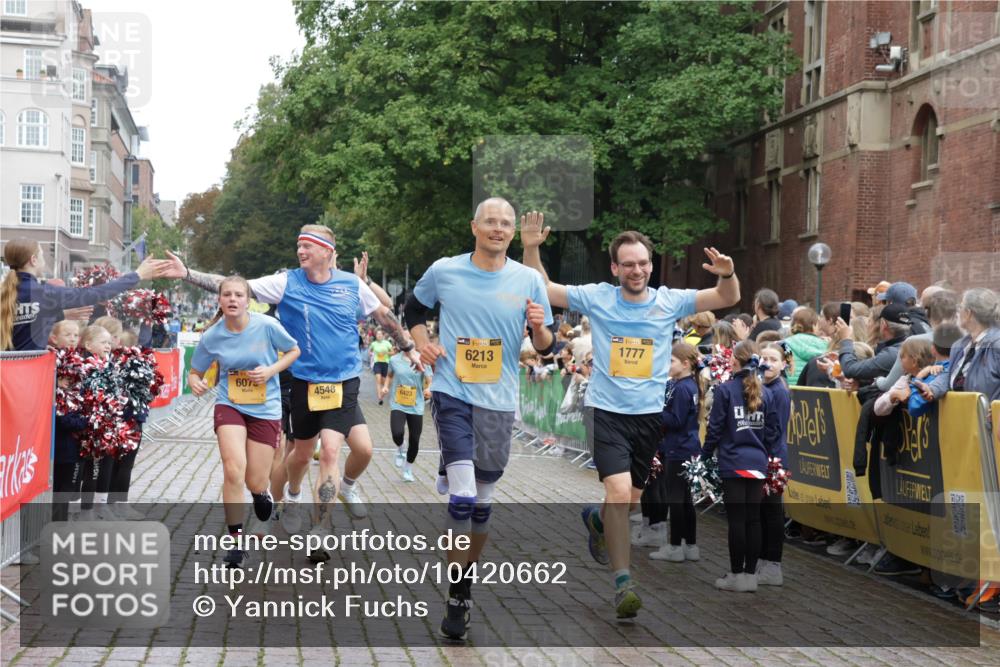 13.09.2026 - Kiel Lauf Yannick Fuchs http://msf.ph/oto/10420662 13.09.2026 09:42:33 Ziel 445, 771, 1045, 1777, 2608, 4548, 5559, 6075, 6099, 6213, 6423, 6542, 6913, 9706, 12190, 133, 570, 699, 792, 2910, 2914, 2955, 2977, 3357, 3676, 3801, 5011, 5105, 5276, 5336, 5774, 6599, 6620, 6797, 7687, 8476, 10938, 11793, 12723, 142, 762, 3827, 3849, 4322, 8532, 8870, 9311, 9519, 9592, 9629, 11721, 12678, 699, 772, 3801, 8829, 9050, 12175 meine-sportfotos.de
