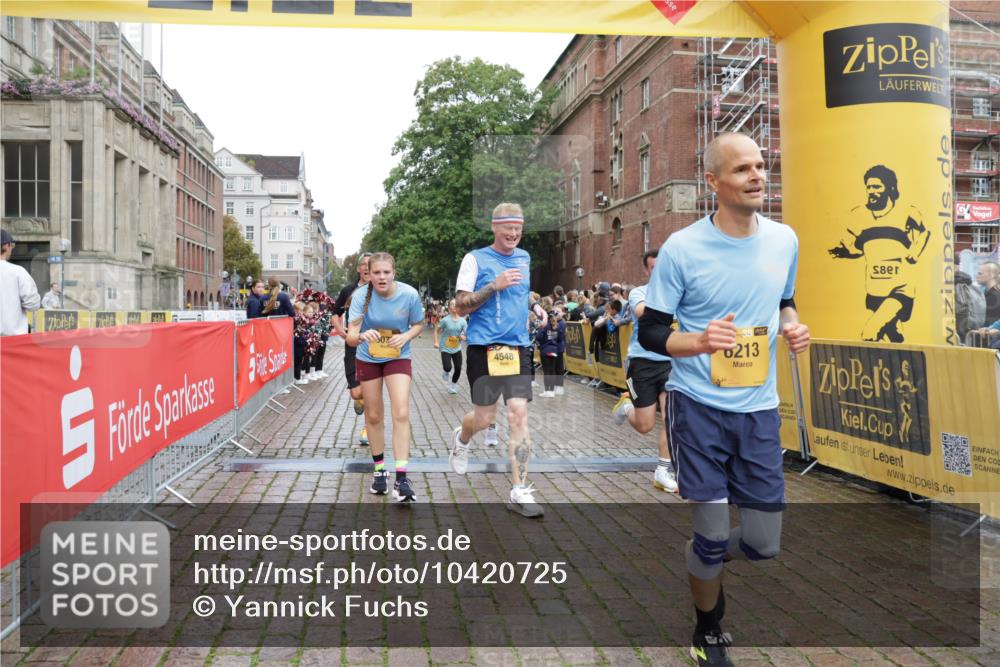 13.09.2026 - Kiel Lauf Yannick Fuchs http://msf.ph/oto/10420725 13.09.2026 09:42:35 Ziel 142, 445, 771, 1045, 1777, 2608, 4548, 5559, 6075, 6099, 6213, 6423, 6542, 6913, 8532, 9592, 9706, 12190, 133, 570, 699, 792, 2910, 2914, 2955, 2977, 3357, 3676, 3801, 5011, 5105, 5276, 5336, 5774, 6099, 6599, 6620, 6797, 7687, 8476, 10938, 11793, 12723, 762, 1213, 3827, 3849, 4322, 7874, 8870, 9311, 9519, 9629, 11721, 12678, 699, 772, 2910, 3801, 6599, 8829, 9050 meine-sportfotos.de